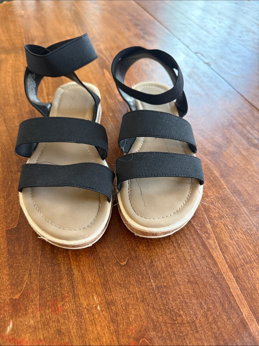The Children's Place Black Strappy Kids Sandals with Tan Footbed
